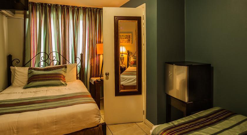 Inn At 87 Port of Spain Экстерьер фото